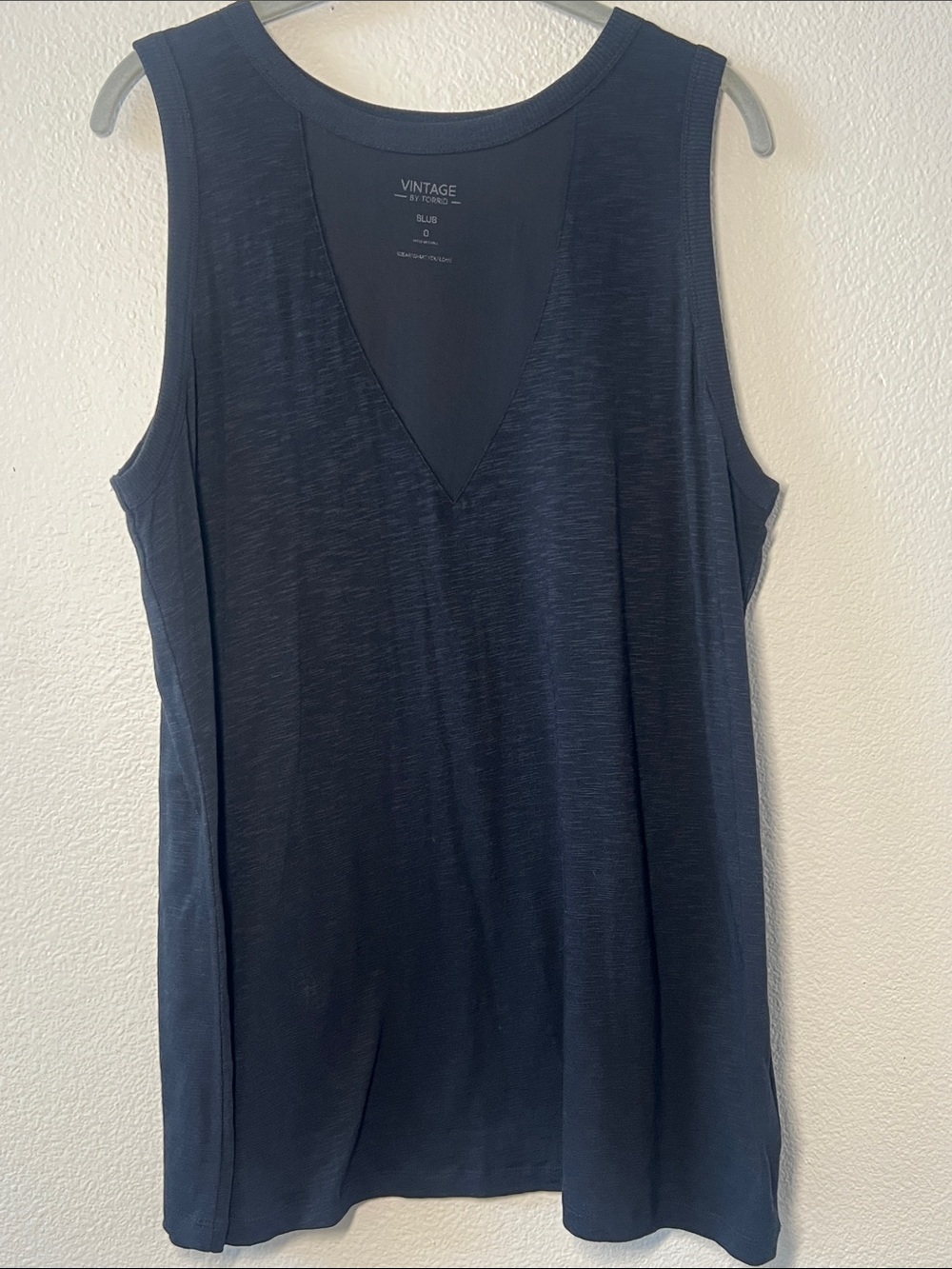torrid Black V-Neck Tank Top